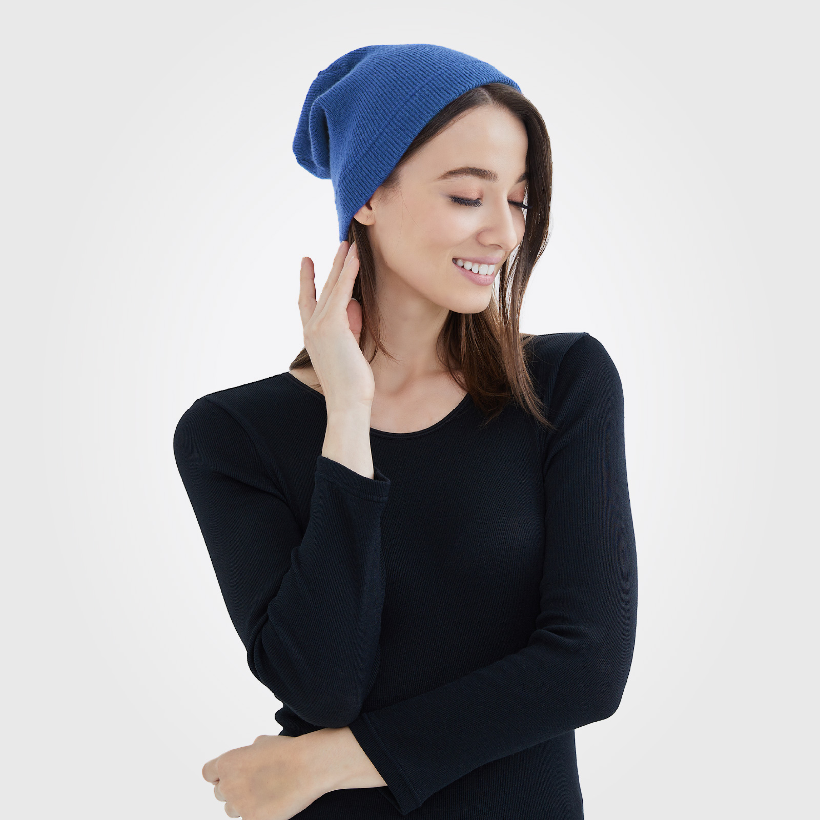 AS022 Knitted Beanie - Image 2